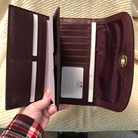Coach Checkbook Wallet - Picture 4 of 5
